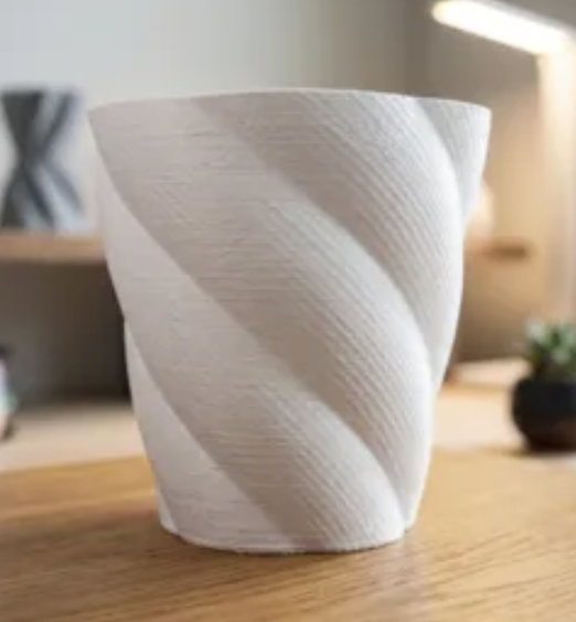 Vaso moderno elegante entrecortado e minimalista